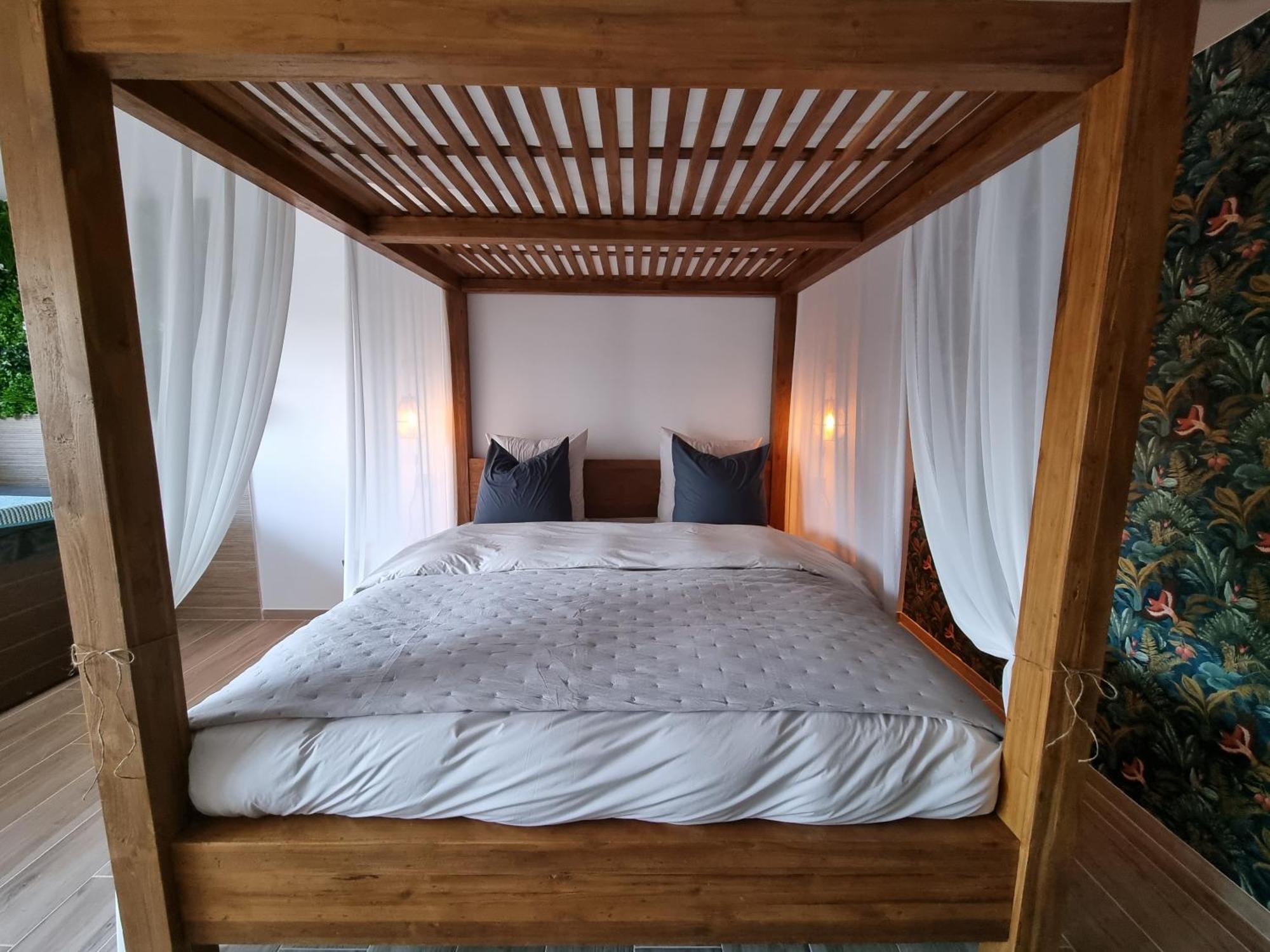 Le Cocoon - Jacuzzi, Sauna Et Piscine Privee Carpentras Exterior photo