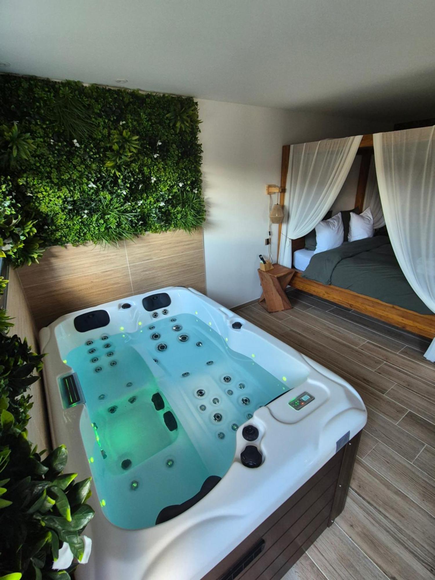 Le Cocoon - Jacuzzi, Sauna Et Piscine Privee Carpentras Exterior photo