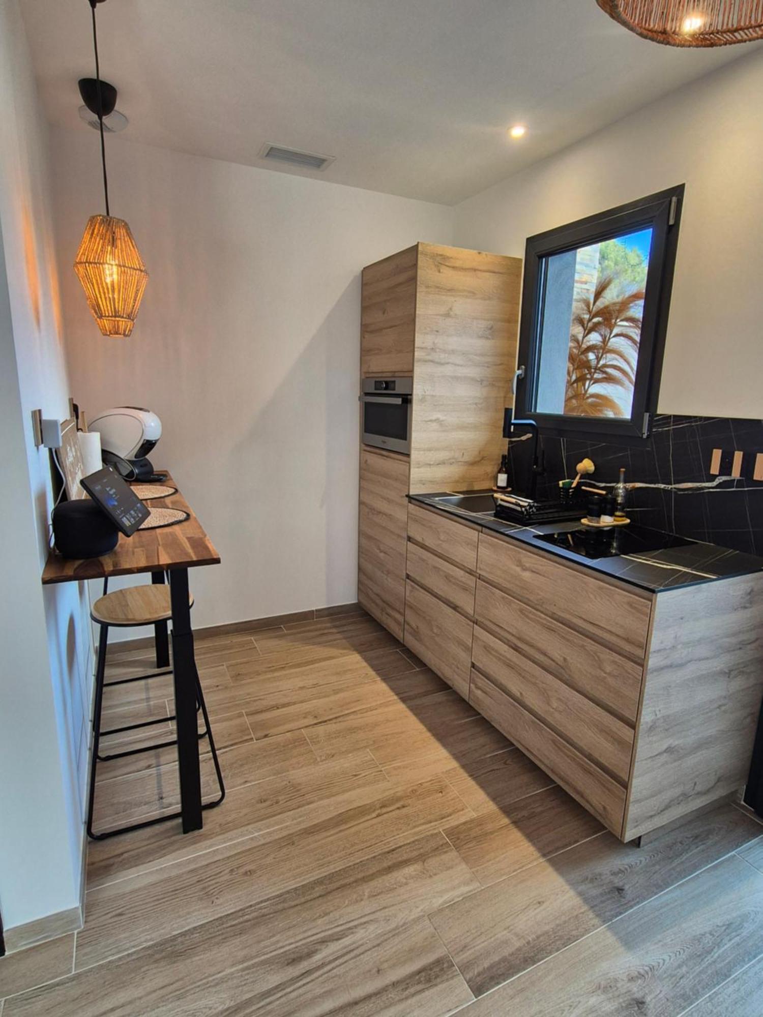 Le Cocoon - Jacuzzi, Sauna Et Piscine Privee Carpentras Exterior photo